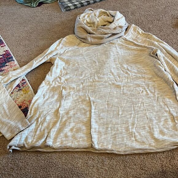 Free people beach cowl neck top os - Picture 2 of 6